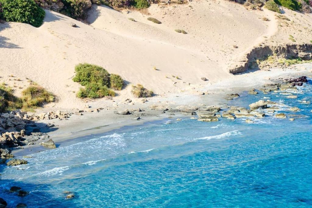 Traditional Villa With Pool In Sfakia Imbros エクステリア 写真