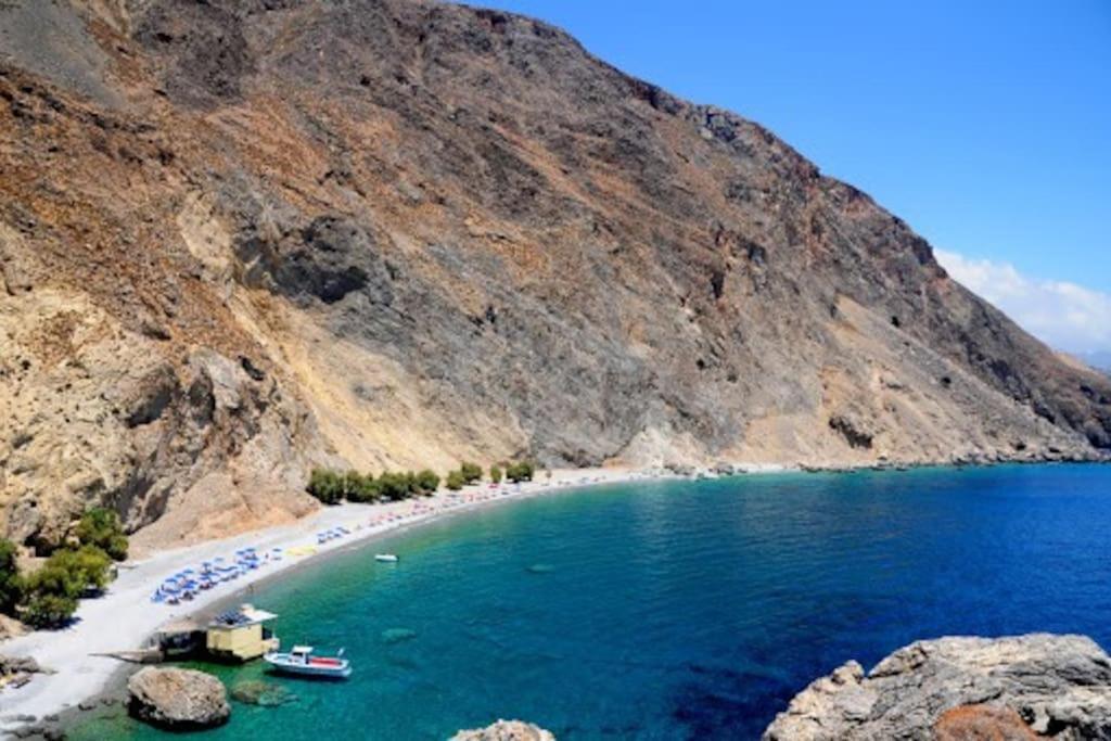 Traditional Villa With Pool In Sfakia Imbros エクステリア 写真
