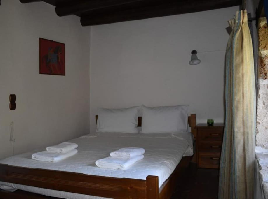 Traditional Villa With Pool In Sfakia Imbros エクステリア 写真