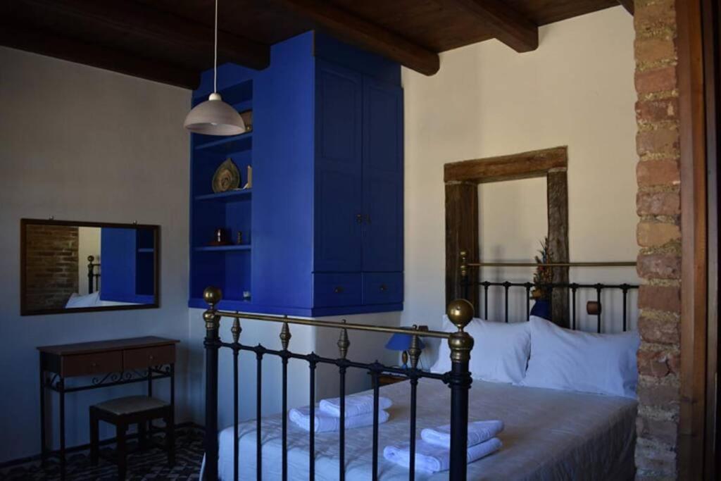 Traditional Villa With Pool In Sfakia Imbros エクステリア 写真